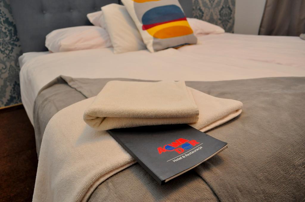 Acwador Otel Pleszew Dış mekan fotoğraf